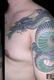 shawl dragon tattoo model: პოპულარული კლასიკური ფერის შარლის დრაკონის ტატულის ნიმუში