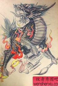 麒麟 兽 tetovaža: Uzorak tetovaže obojene životinjske zvijeri jednorog