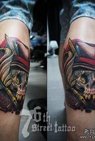 leg populêr populêre skull tattoo Patroan