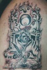 Mirties kaukolės mirties juodo tatuiruotės modelis