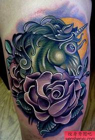show sa tattoo: kolor sa unicorn nga kolor sa tattoo