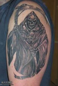 Naoružajte se vrlo mrtvim uzorkom tetovaže