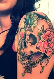 rose skull tattoo pattern