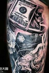 шаблон татуировки деньги