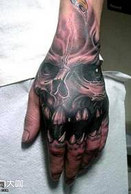 patrón de tatuaje de restos de mano