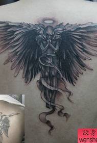 modello moda tatuaggio angelo custode moda moda