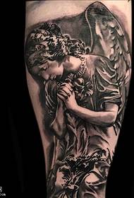 малюнок татуювання ангел теля