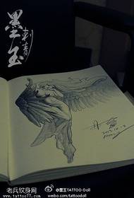 個性天使翅膀紋身手稿圖片