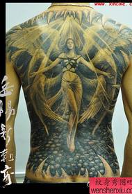 full rygg vacker skönhet ängel tatuering mönster