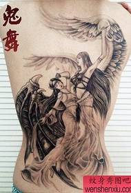 Popularni par dizajna tetovaža anđela