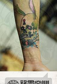 αγόρια βραχίονα εναλλακτική λαϊκή κουνέλι αυτιά τατουάζ μοτίβο τατουάζ