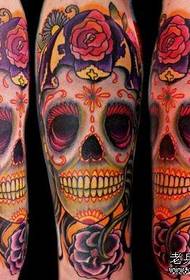 Pàtran skullTattoo: Arm dath ColourTattoo pàtran tatù pàtran tatù