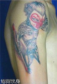 လက်ကို Overbearing Sun Wukong Tattoo ပုံစံ