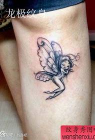 Γυναικεία πόδια χαριτωμένο μοτίβο τατουάζ elf