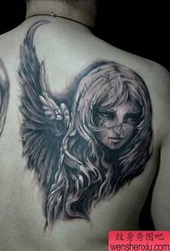 atgal klasikinis populiarus angelo sparnų tatuiruotės modelis