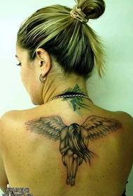 обратен модел на татуировка на ангел
