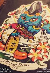 Lucky Cat Tattoo လက်ရေးမူများမှာတွေ့နိုင်ပါတယ်ပုံ