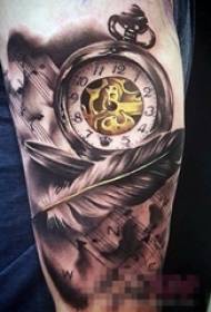 különféle fekete vázlat írásjelek az óra kreatív személyiség tetoválás mintáján