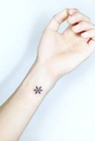 Jingying nefrītu melnas vienkāršas līnijas skaists sniegpārsla tetovējums modelis