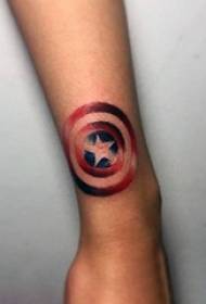 Americký kapitán tetovanie vzor rozmanitosť jednoduchých liniek tetovanie farba USA kapitán tetovanie vzor
