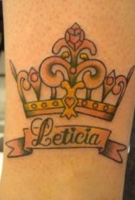 Cute Yellow Crown Heart ფორმის წერილი Tattoo ნიმუში