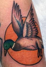 isithombe se-arm color duck tattoo yesithombe esidala