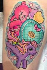 multi geschilderde aquarel schets meisje vol cartoon tattoo patroon