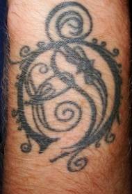 အနက်ရောင် Vine Tattoo ပုံစံ