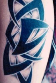Keltski plemenski simbol črni vzorec tatoo