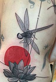 abstrakt svart och röd enkel linje tatuering mönster