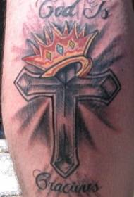 Patrón de tatuaje de cruz y corona religiosa