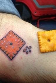 anak laki-laki betis dicat garis geometris cookie gambar makanan lezat tato
