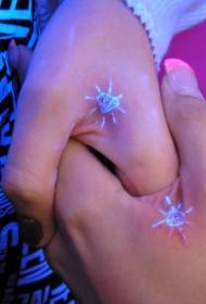 Par de mano patrón de tatuaje de diamante fluorescente