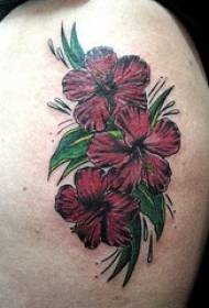 corak tatu hibiscus warna merah bahu