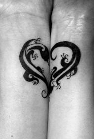 Lovers wrist cute heart-shaped black curly lizard tattoo pattern