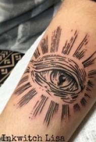 berniukų rankos Juodo akių eskizo kūrybingas Dievo akių tatuiruotės paveikslas