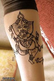 benen zoals god totem tattoo patroon