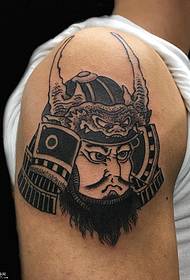 Didelis samurajų tatuiruotės raštas