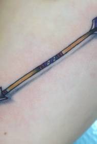 Tribù indiana dipinta piccola freccia modello tatuaggio