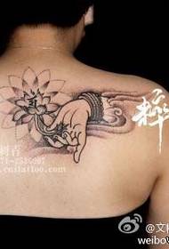 Girls back popular beautiful bergamot lotus tattoo pattern