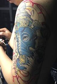 az elefánt isten tetoválás képe az elmúlt két évben