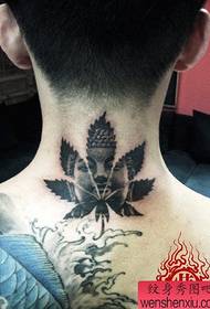 Qoorta qabow ee marijuana caleen qaabka Buddha tattoo