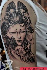 ຮູບແບບ tattoo ຍີ່ປຸ່ນ: ແຂນຄວາມງາມ geisha tattoo ແບບຍີ່ປຸ່ນ 158232 - ຮູບແບບການສັກຢາແບບຊາມູຣາຍີ່ປຸ່ນເຕັມຮູບແບບ