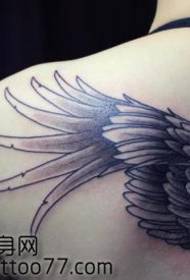 skjønnhet tilbake populære flotte vinger tatoveringsmønster