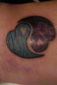 Plotki yin i yang w kolorze nadgarstka z wzorem tatuażu miłości