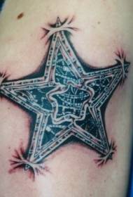 Estrella mecánica de cinco puntas con tatuaxe de coiro rasgado