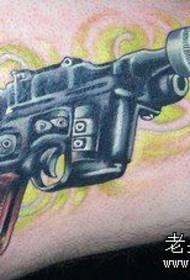 Model cool tatuaj pistol