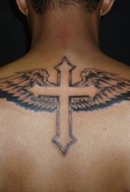 Boy back hitam abu-abu sketsa salib kreatif dan gambar tato sayap