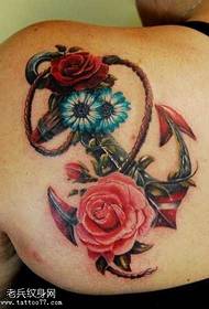 Váll gyönyörű Rózsa horgony tetoválás minta