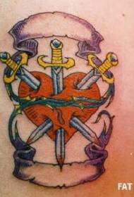 Amor en cor do ombreiro e tres imaxes de tatuaxe de espada